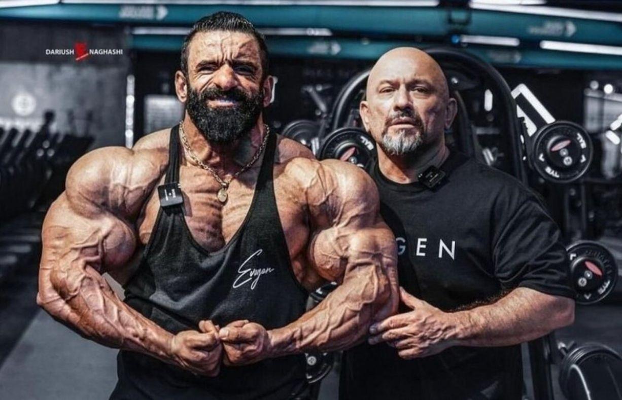 عکس جدید از عضلات آماده هادی چوپان 300 هزار لایک خورد!
