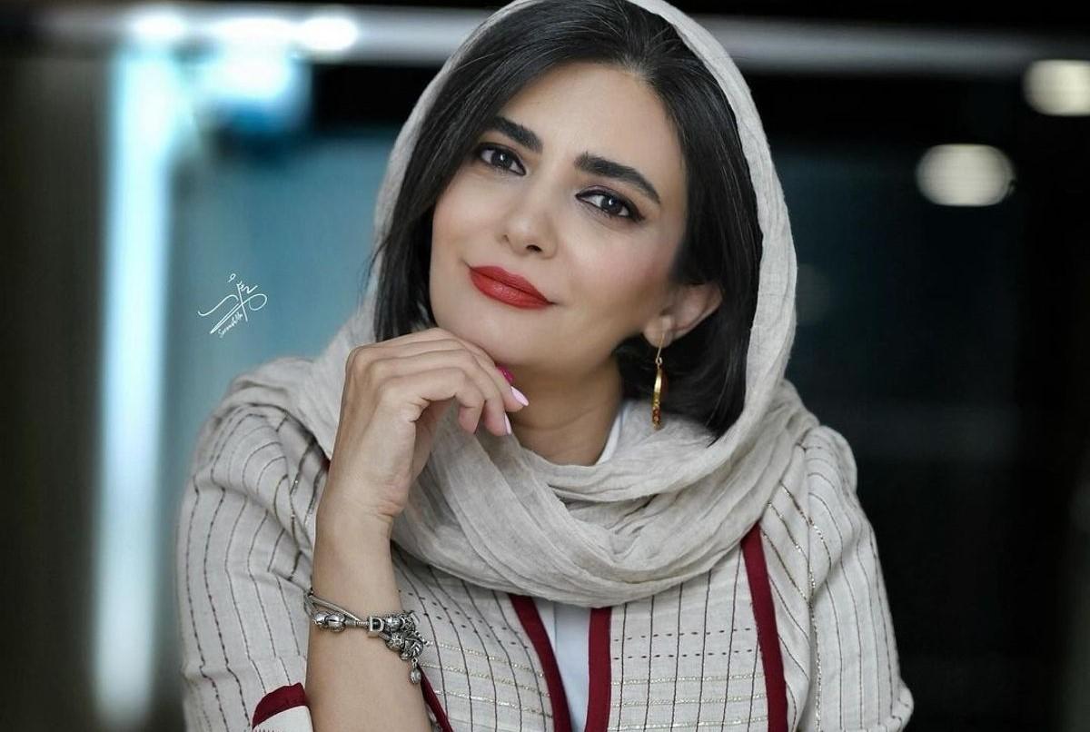 لیندا کیانی، ملکه زمستان با پوشش شیک و جذاب!