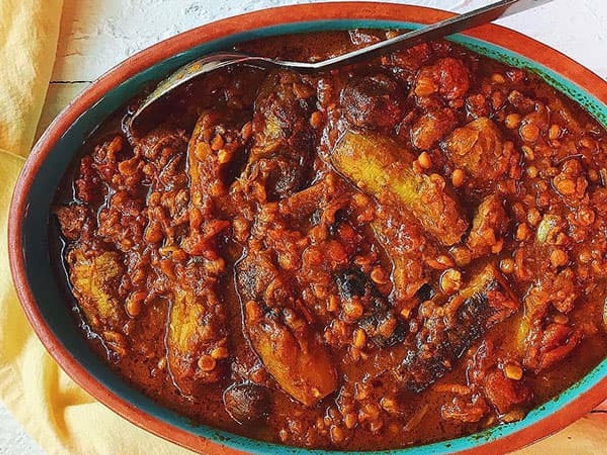 طرز تهیه قیمه بادمجان اصیل ایرانی | راز خوشمزگی قیمه بادمجان مجلسی
