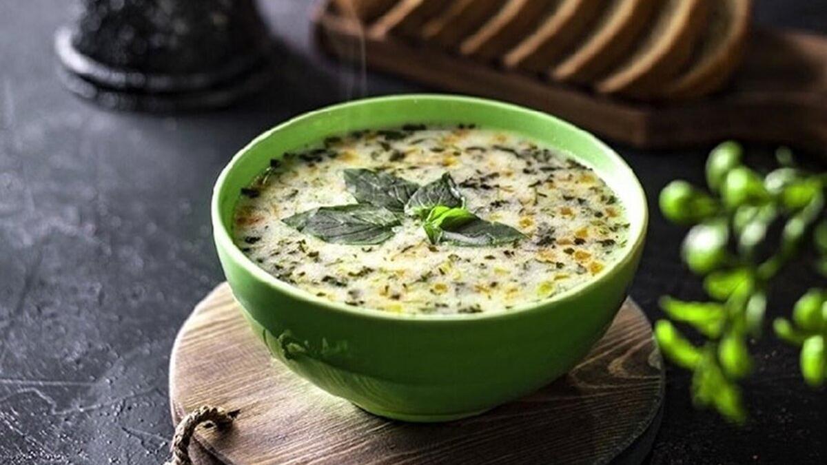 طرز تهیه سوپ گشنیز تبریزی، یک لذت متفاوت!