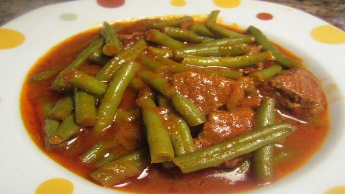دستور پخت خورشت لوبیا سبز؛ یک غذای خوشمزه و مقوی برای ناهار یا شام