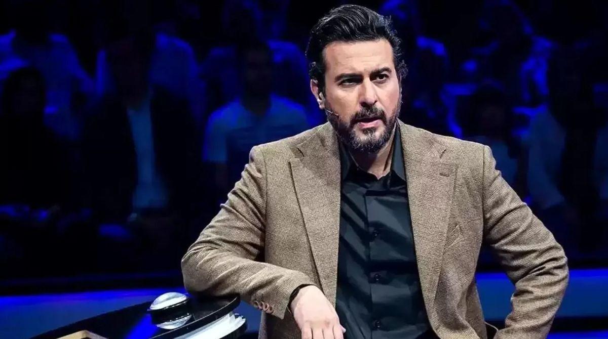 بازیگوشی دختر محسن کیایی در حیاط باصفا و سرسبز خانه شان
