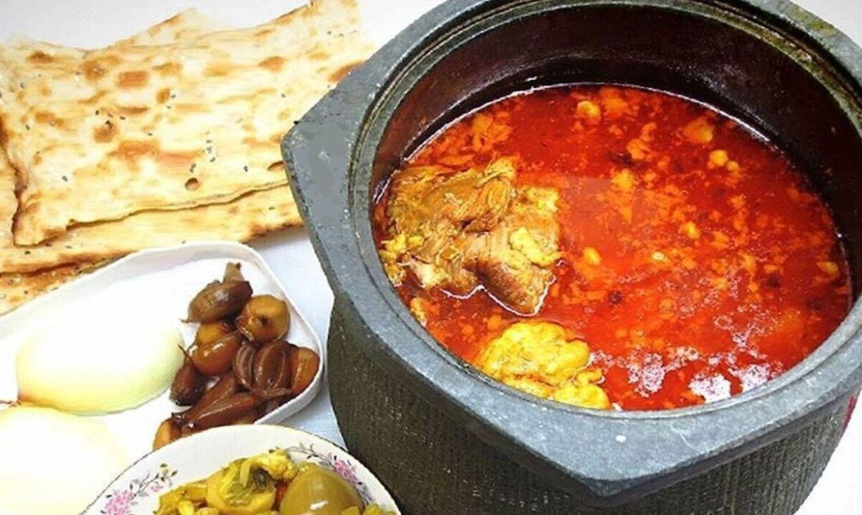 طرز تهیه آبگوشت دوپیازه به روش سنتی و قهوه خانه ای