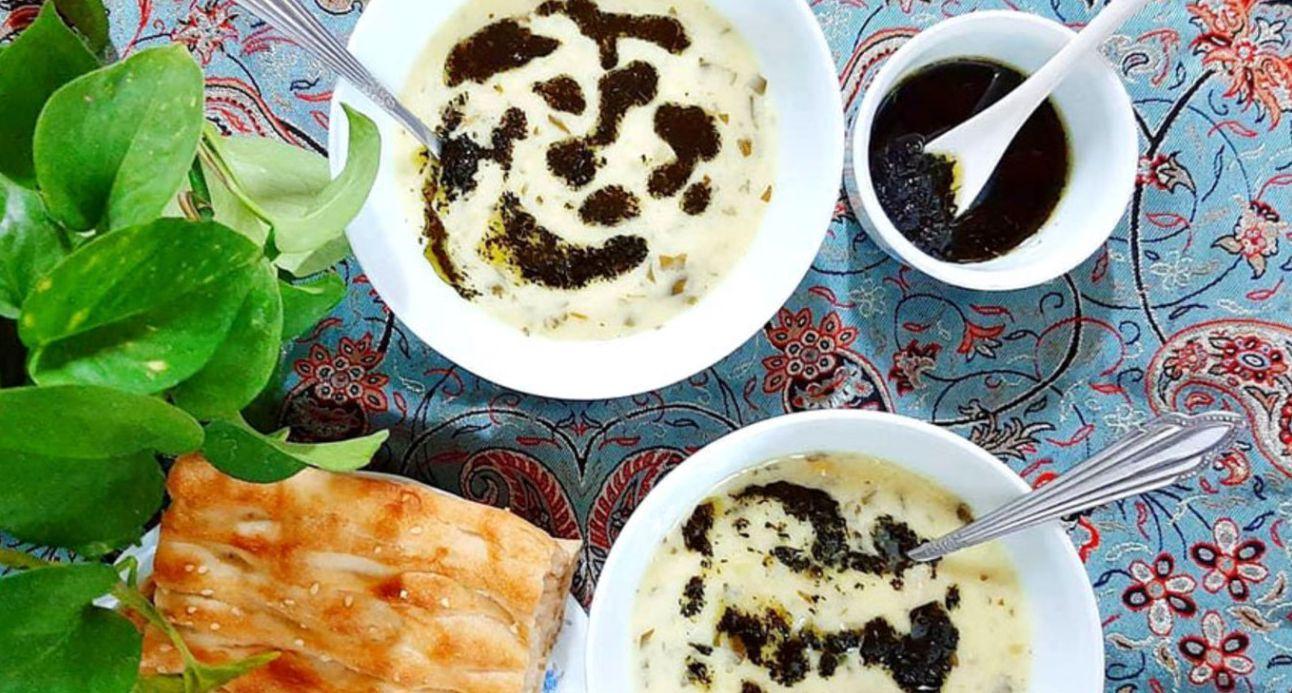 طرز تهیه خوشمزه ترین آش دوغ محلی آذربایجان با سبزی کوهی مخصوص بهار