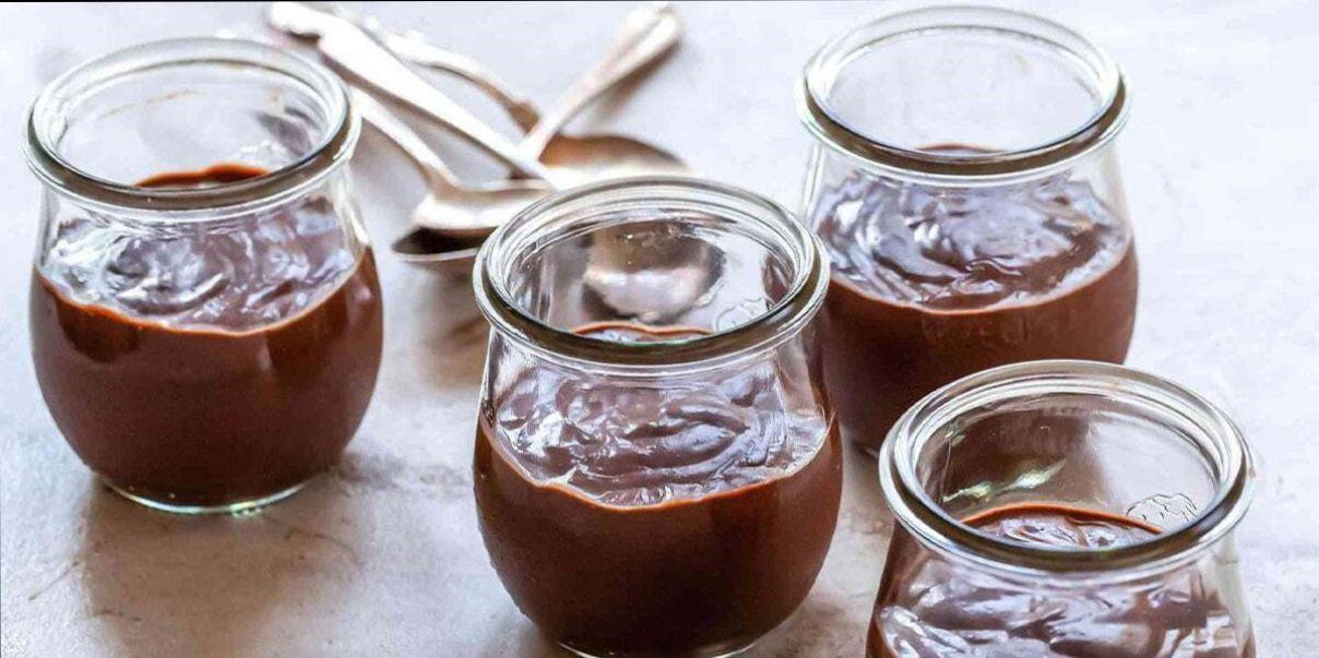 طرز تهیه فرنی شکلاتی؛ یک فرنی خوشمزه برای افطار