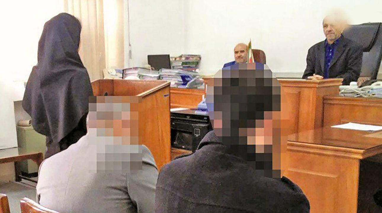 محاکمه دختر جوان به اتهام آتش زدن نامزدش