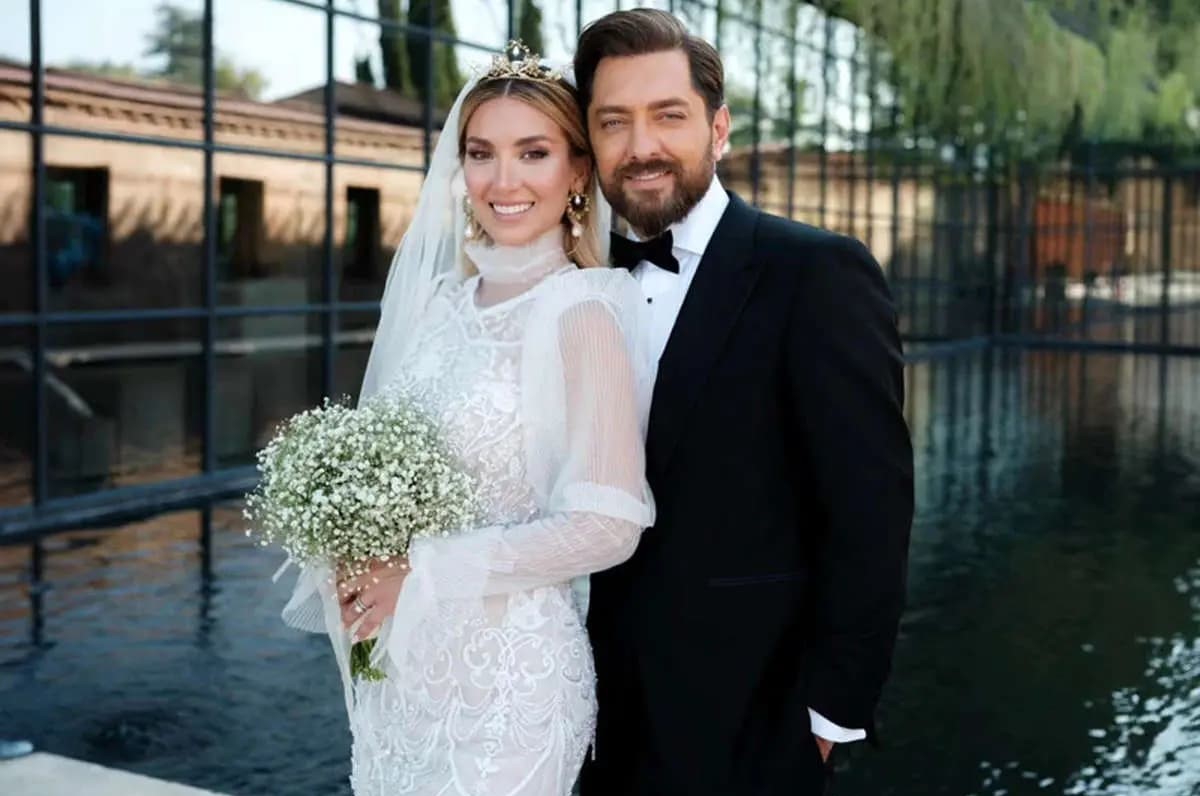 دیزاین یلدایی کافه رستوران بهرام رادان توسط مینا مختاری