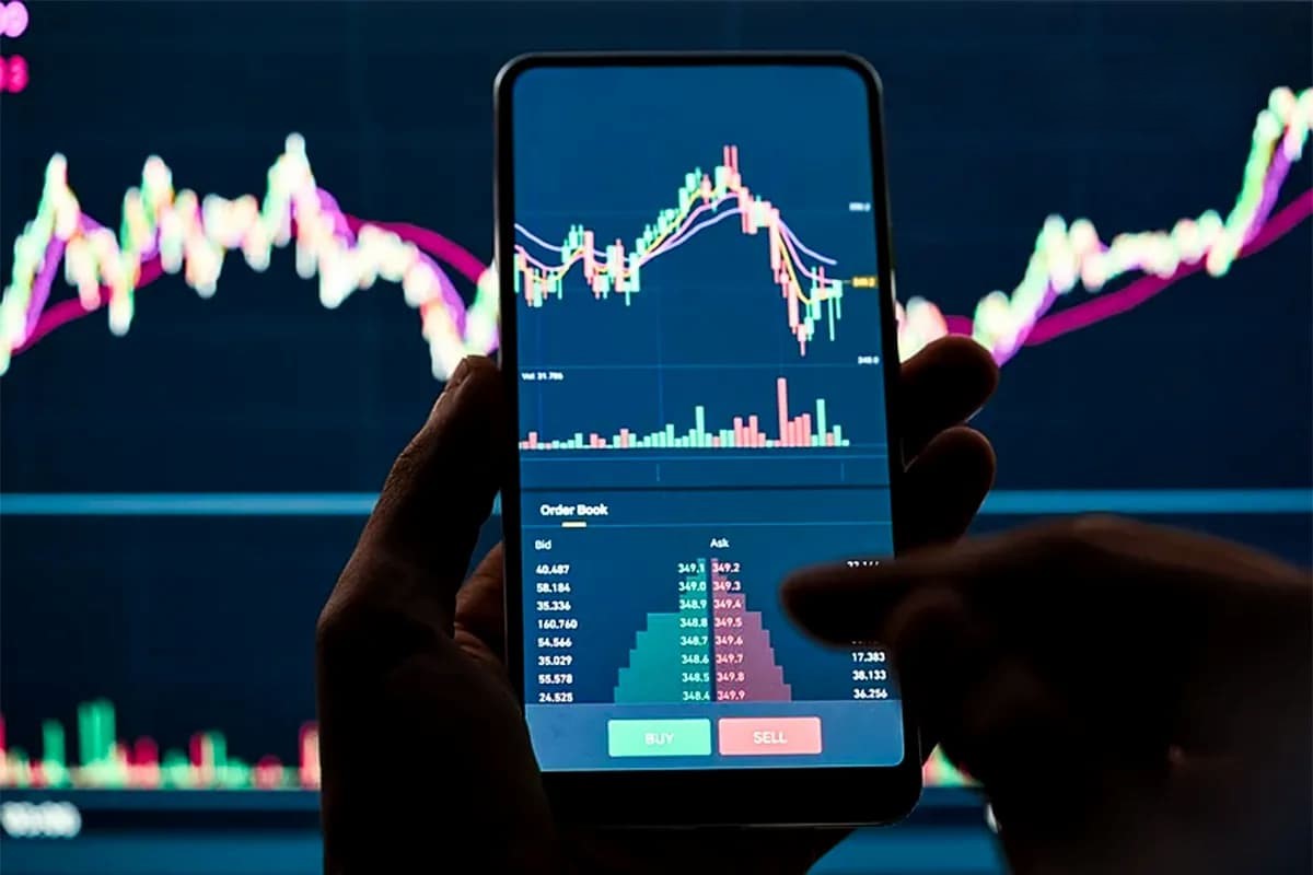 پیش‌ بینی بورس امروز چهارشنبه ۲ مهر 1404؛ نگاه فعالان بازار سهام به نیویورک