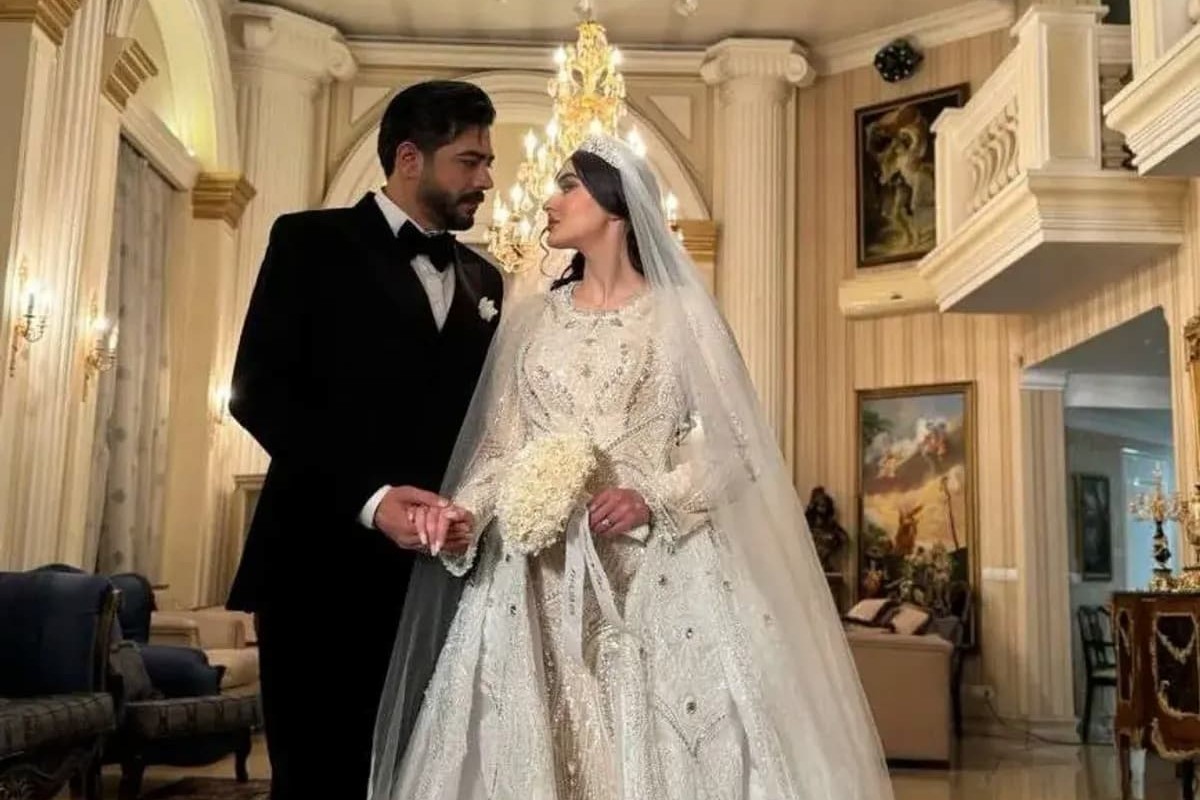 عقد آریایی مریم مومن و سهیل قاصدی با خوانش احساسی محمدرضا علیمردانی