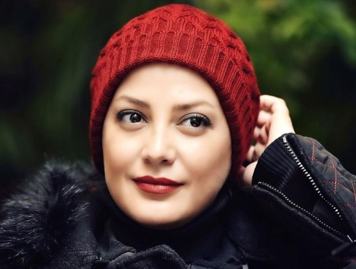 چهره نچرال و بدون عمل طناز طباطبایی در اولین سریالش در 17 سالگی