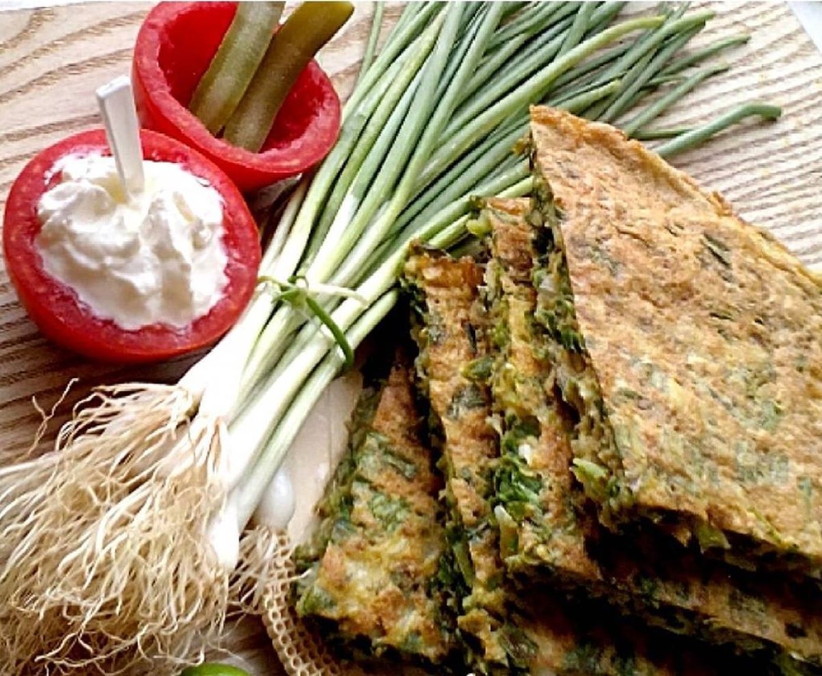 طرز تهیه کوکوی پیازچه بدون سیب زمینی