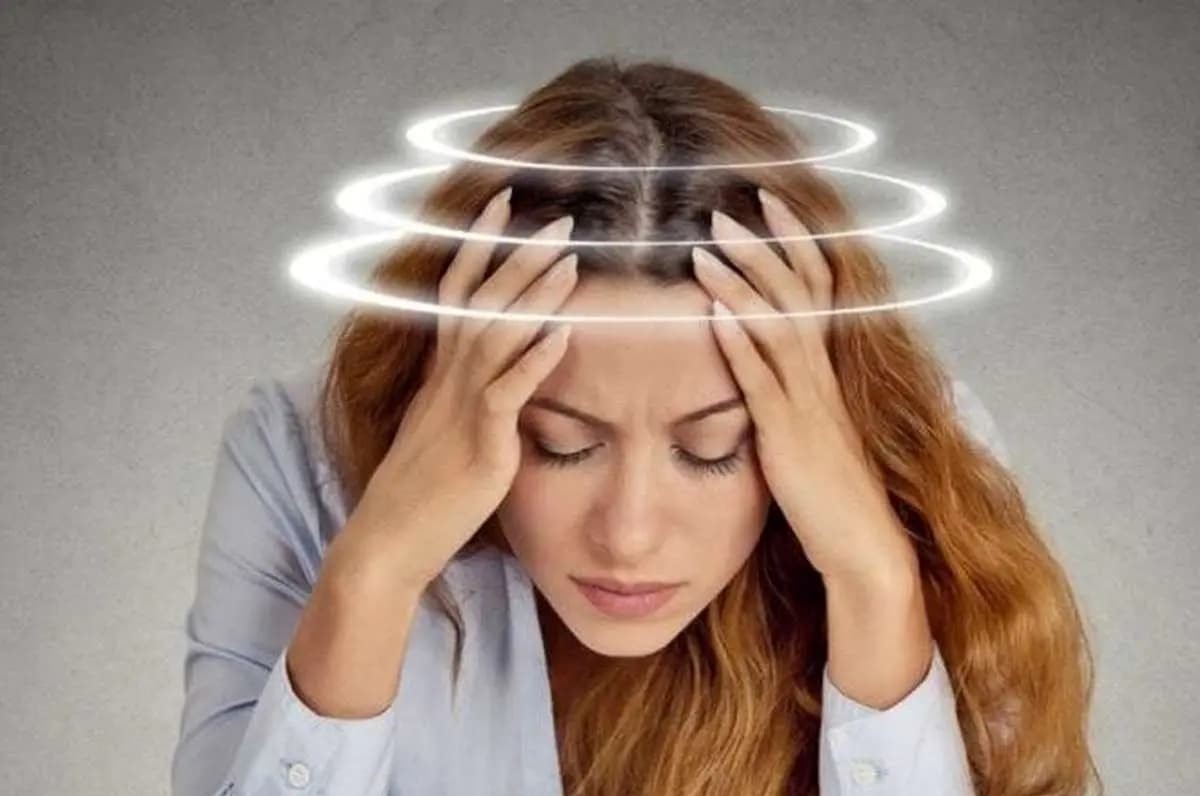 چه چیزی باعث سرگیجه بعد از خوردن غذا می‌شود؟