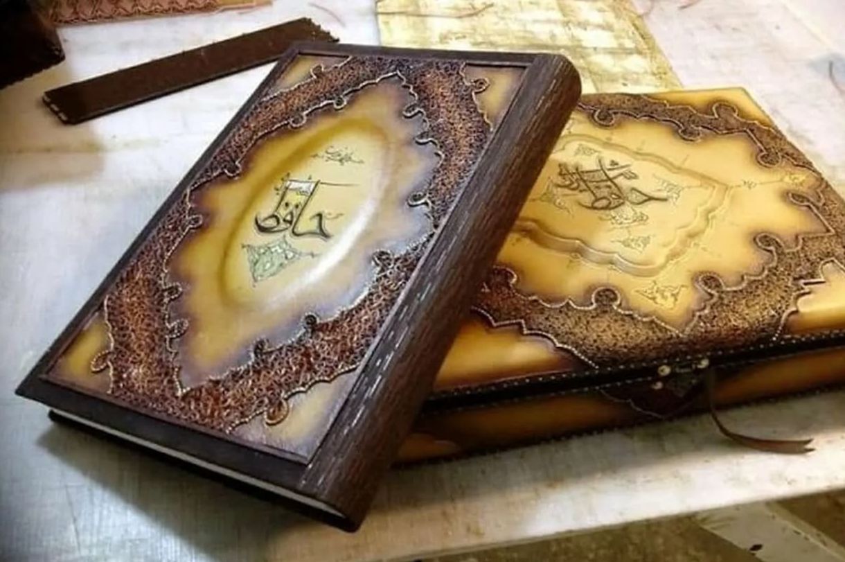 فال حافظ امروز چهارشنبه 18 تیر 1404 با تفسیر کامل؛ انسان عاقل از اشتباهات دیگران درس می گیرد