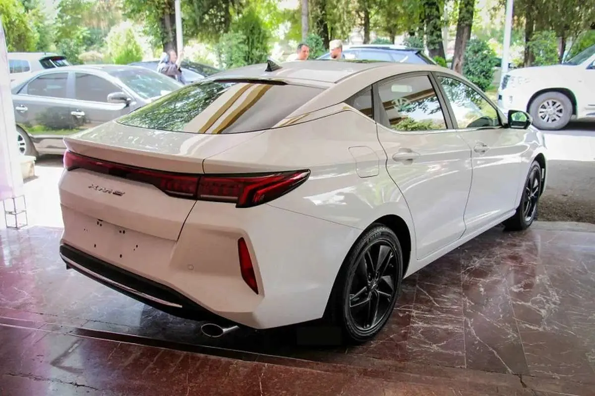 آغاز پیش‌ فروش خودروی برقی کرمان‌ موتور با تحویل دو ماهه