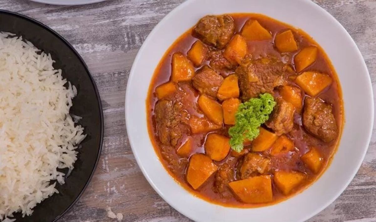 شب یلدا با خورشت به و ماهیچه؛ مزهای از پاییز ایرانی