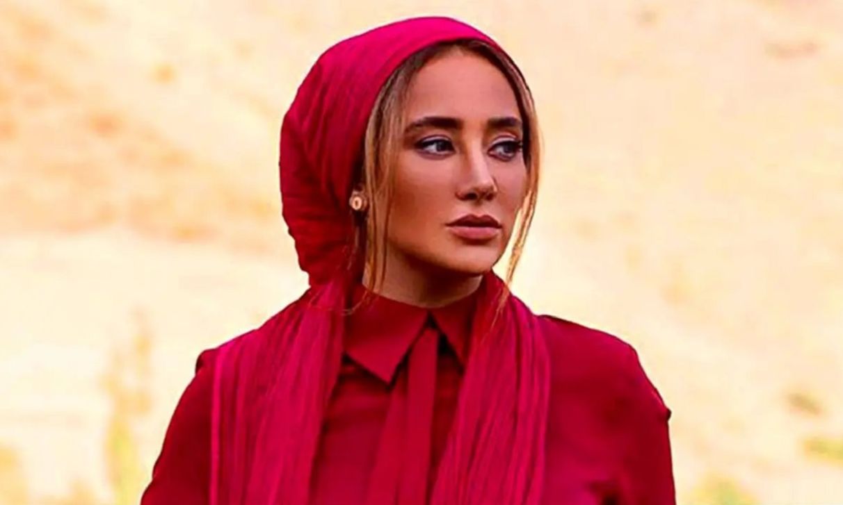 گالری گردی با استایل خاص بهاره افشاری، جذاب‌تر از همیشه!