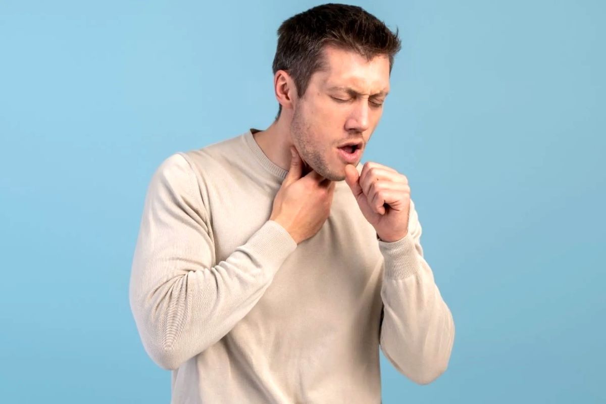 چگونه سرفه سرماخوردگی را سریع‌تر درمان کنیم؟ | درمان خانگی سرفه‌های خشک و خلط‌دار