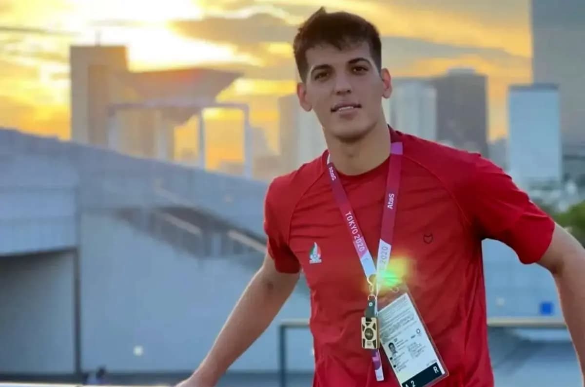 انتقال صابر کاظمی از قطر به مجهزترین بیمارستان ایران؛ مردم دعا کنند