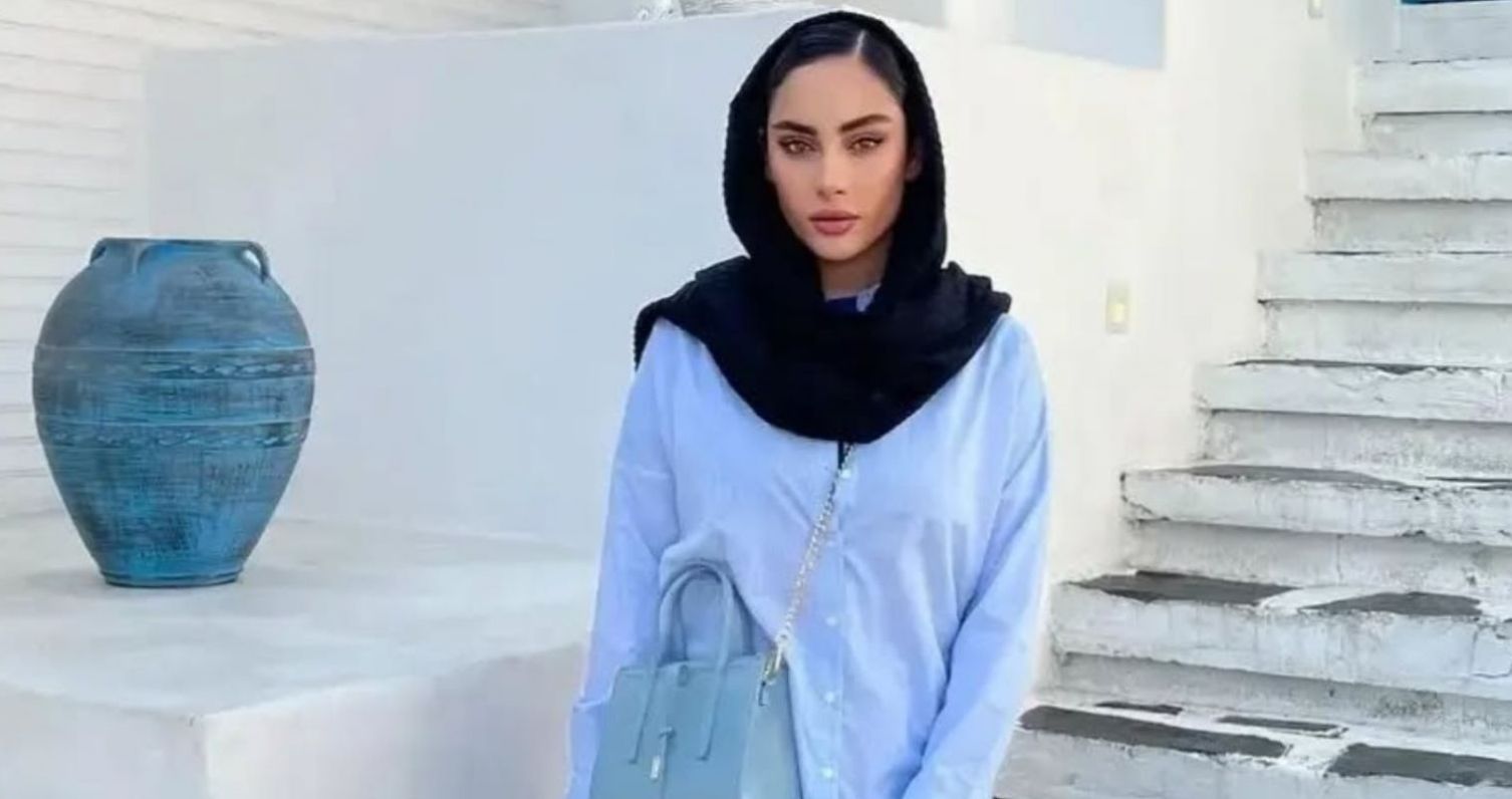لحظه خاص ترلان پروانه در کنار مادرش+عکس