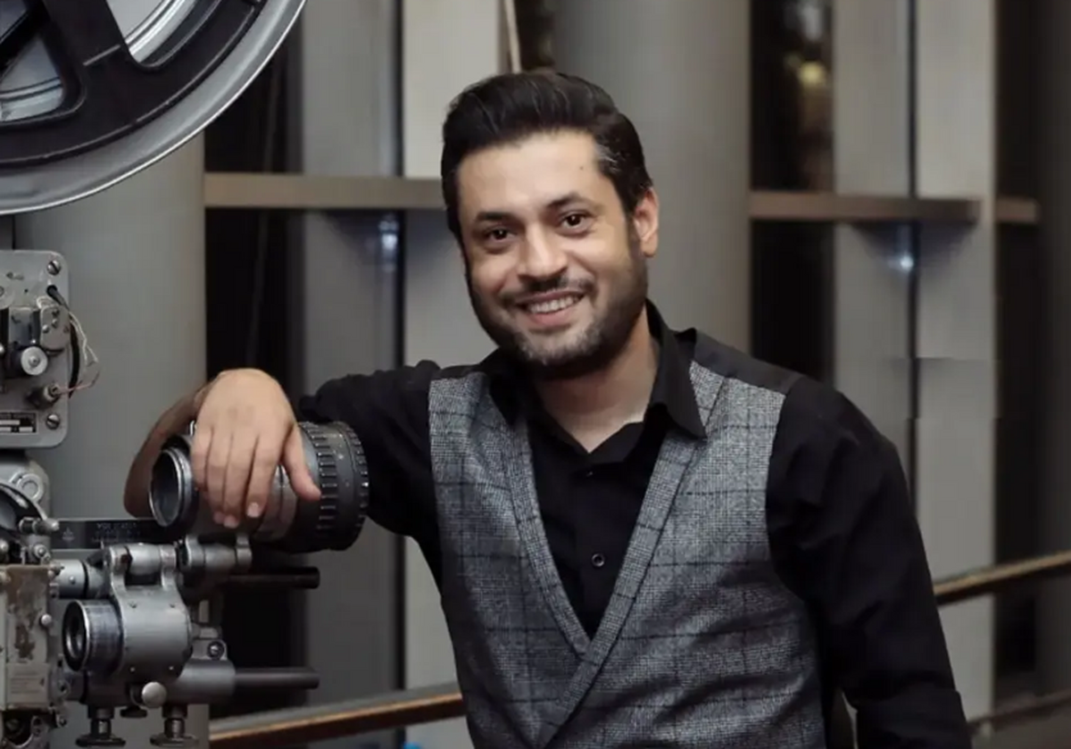 هنرنمایی متفاوت همسر روزبه معینی؛ دف و نوروز!