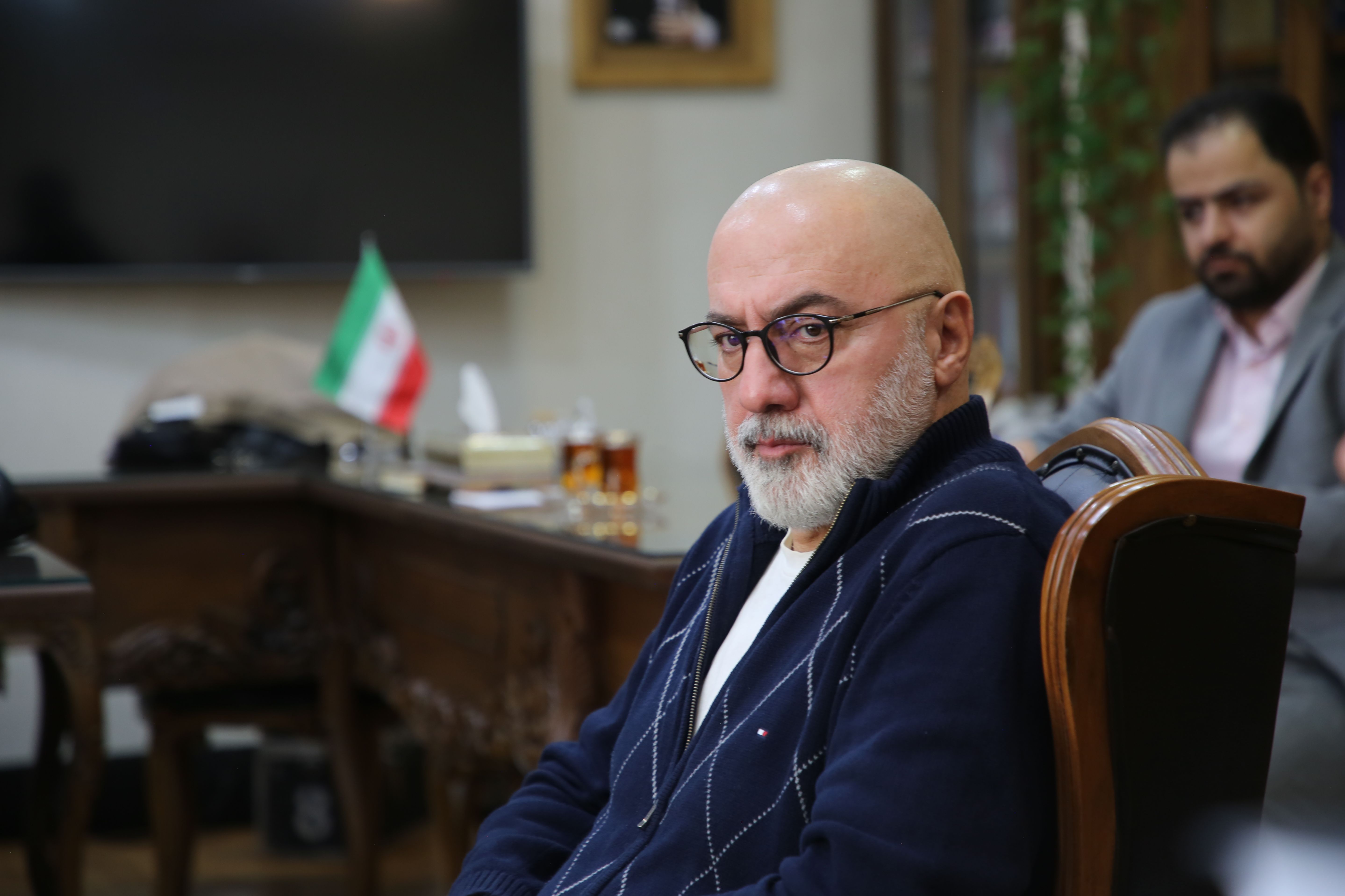 شجاعت و وطن‌دوستی در قلب فرهاد قائمیان می‌تپد