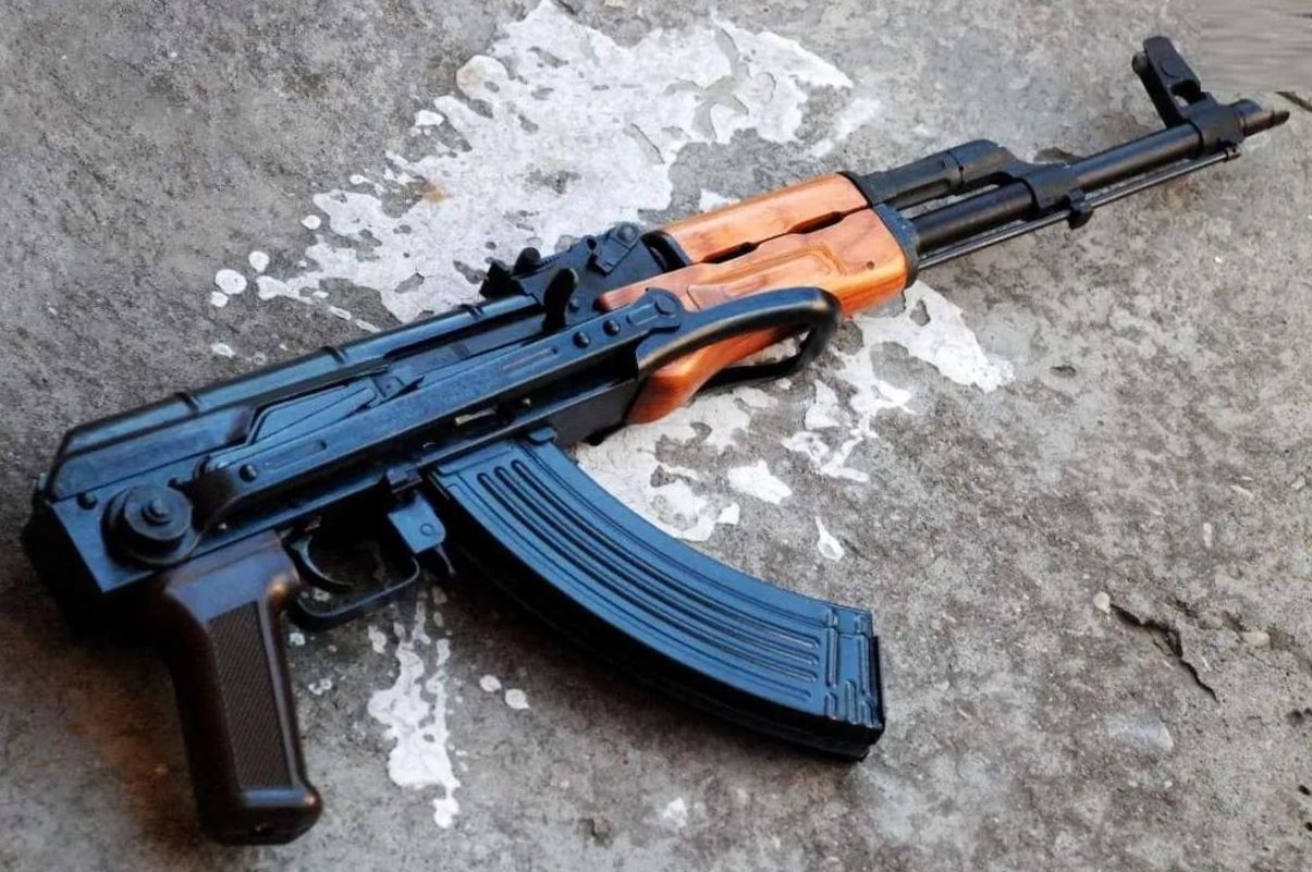 قتل خانوادگی؛ 4 برادرزاده با سلاح جنگی کلاش کشته شدند