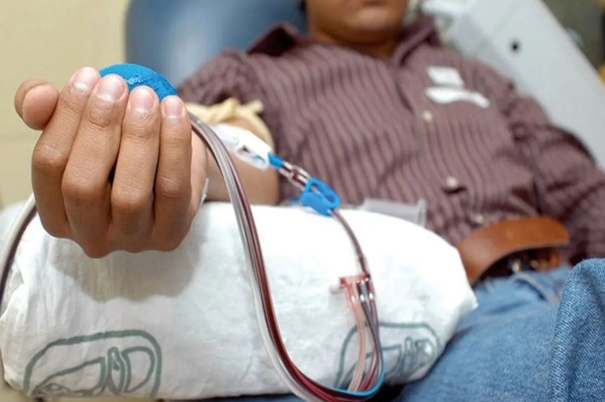 پشت پرده ادعای تزریق خون‌ های آلوده در چابهار؛ ابتلای 113 نفر به هپاتیت سی