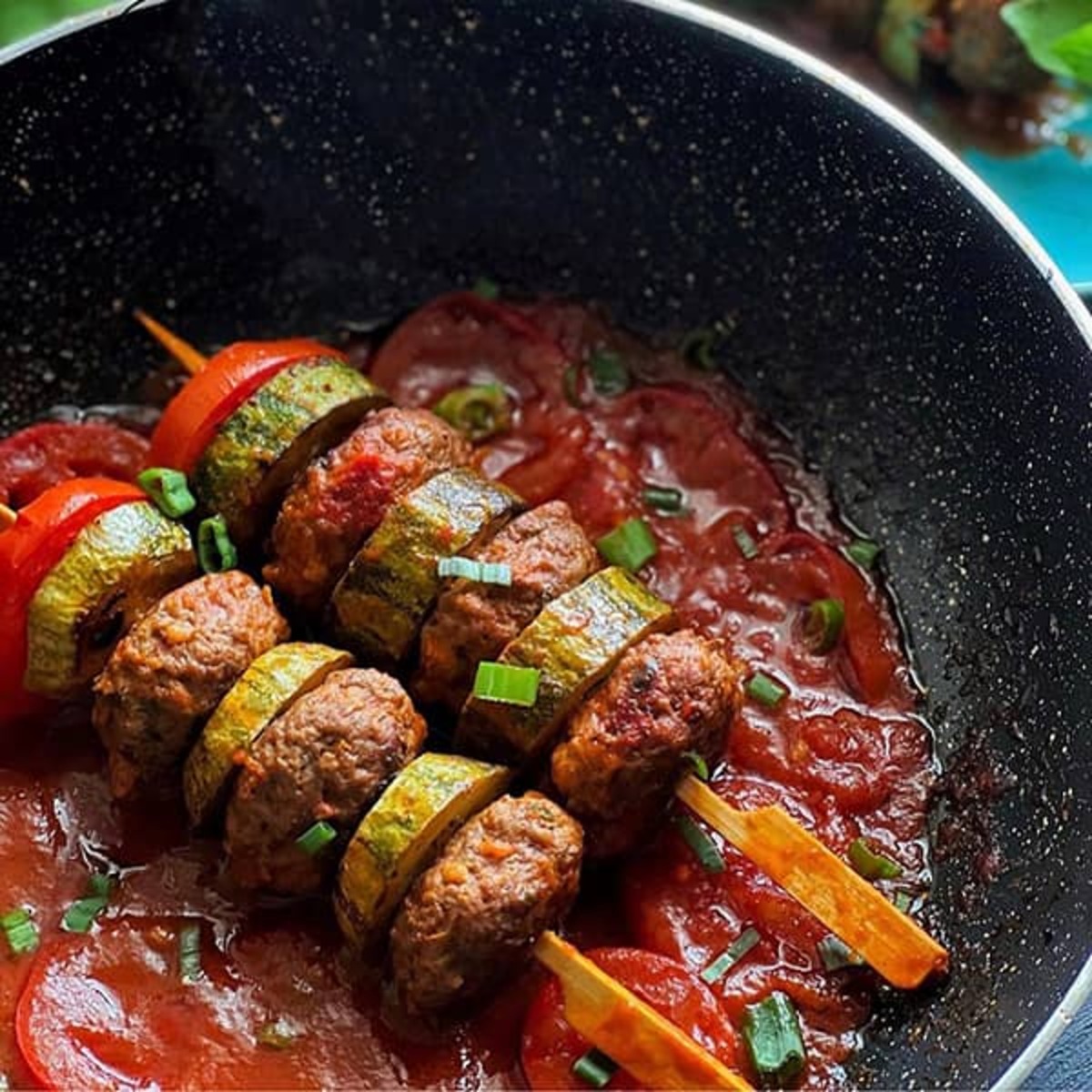آموزش طرز تهیه خوراک گوشت و بادمجان به سبک ترکی؛ غذای سریع و محبوب ایرانی‌ها | غذای خوشمزه و فوری برای عاشقان بادمجان