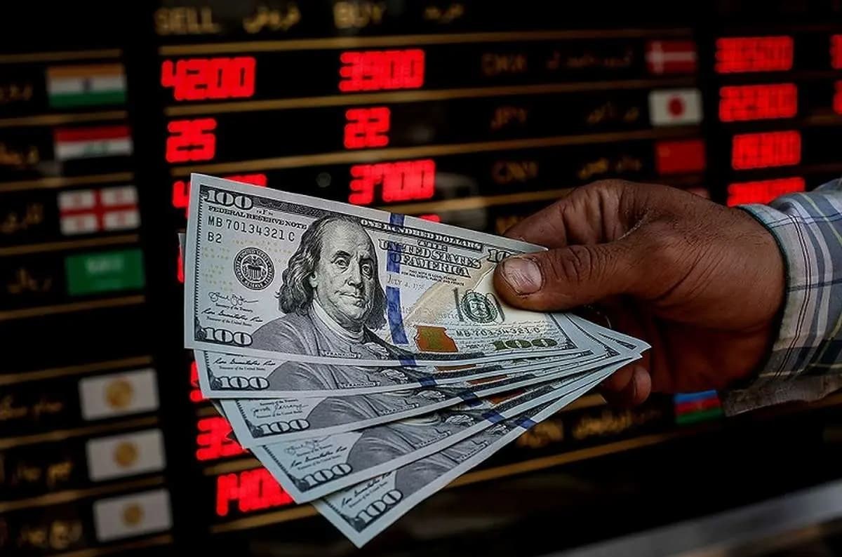 پیش بینی قیمت دلار بعد از فعال شدن مکانیسم ماشه