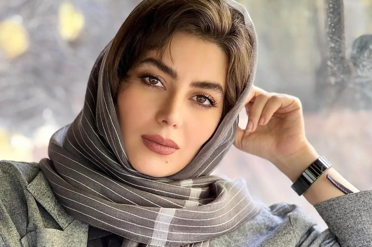 کشف کوچه آجری و جذاب هدیه بازوند: یک زیبایی ساده!
