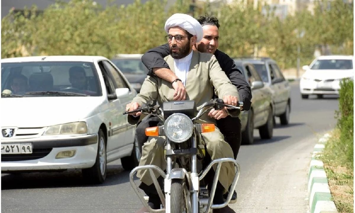 بیوگرافی کامل بازیگران فیلم «سلام علیکم حاجآقا»؛ ترکیب ستارهها و چهرههای غافلگیرکننده
