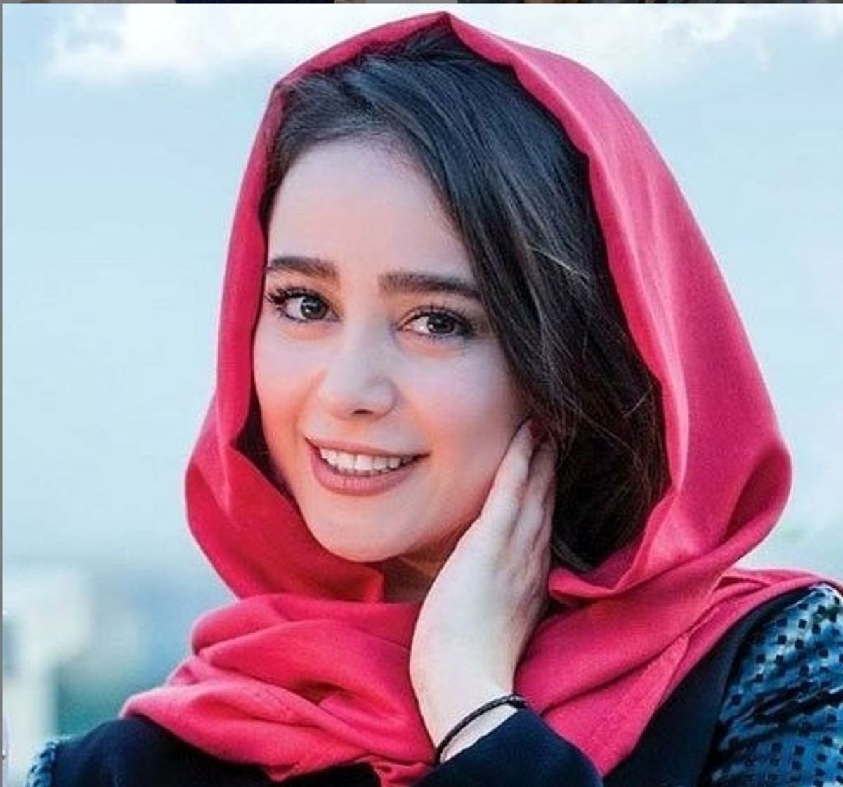 نقاشیای که همه را خیره کرد | بازیگر ایرانی در هیبت زنی از سدههای دور