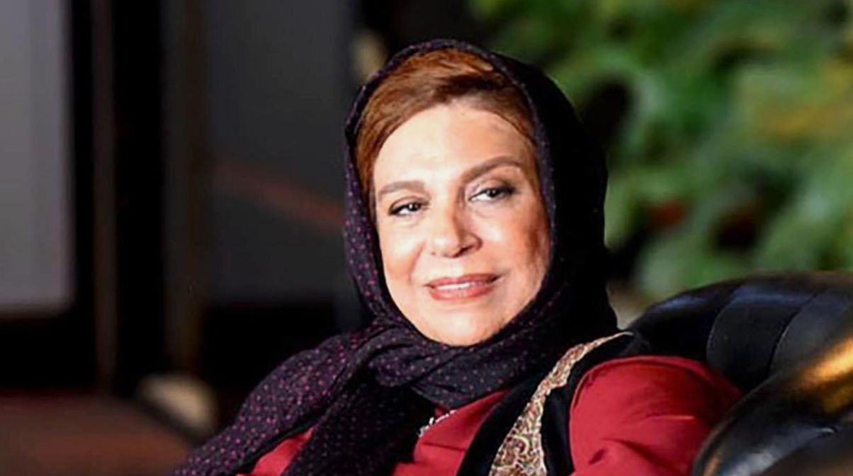 جشن تولد 71 سالگی گوهر خیراندیش در کنار دخترش آزاده اسماعیل خانی