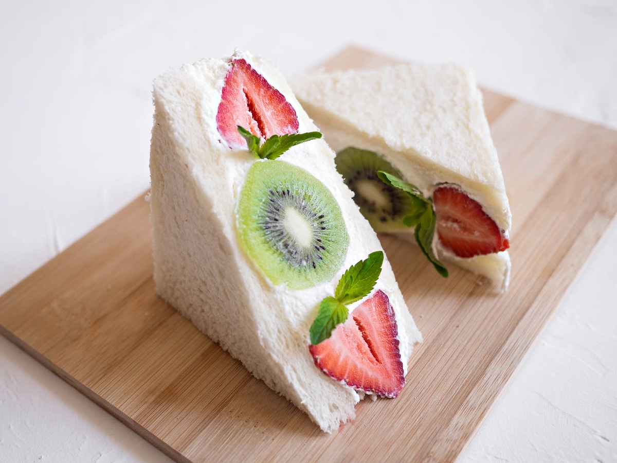 طرز تهیه ساندویچ خامهای ژاپنی؛ ساندو لذیذ! | ساندویچ خامهای ژاپنی؛ دستور پخت ساندو خوشمزه!