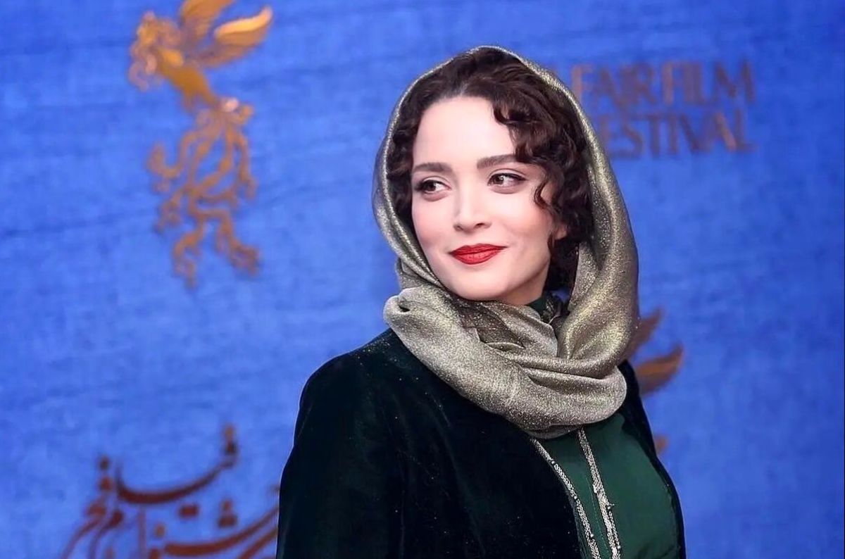 بهنوش طباطبایی در کنار دانشجویانش در اولین تجربه تدریس در دانشگاه+عکس