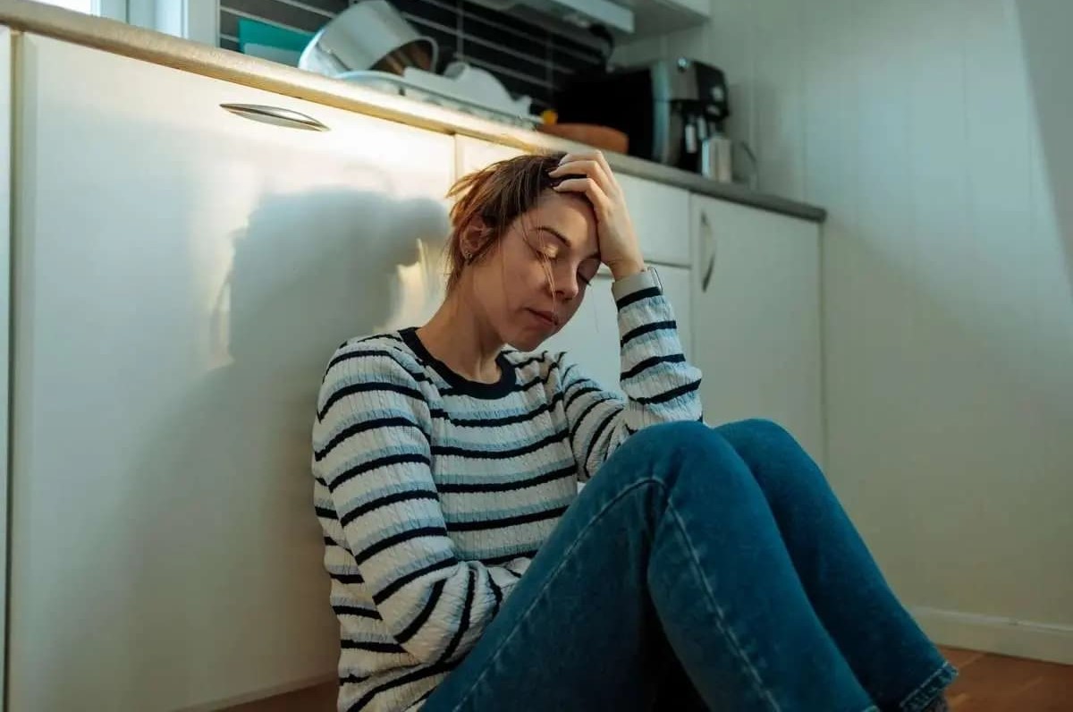 زندگی زیر بار استرس | استرس مزمن چگونه سلامت ما را تهدید میکند؟