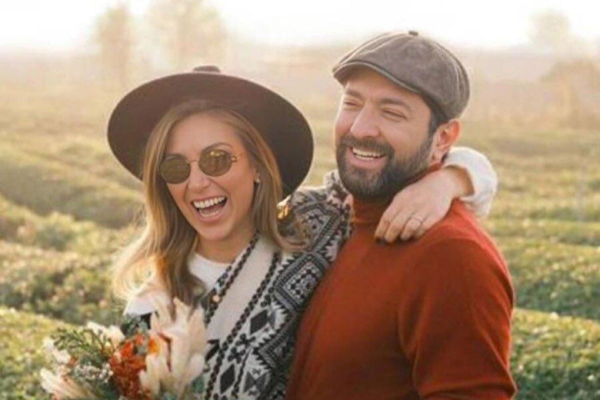 دکوراسیون پاییزی خانه بهرام رادان به سلیقه همسرش+فیلم