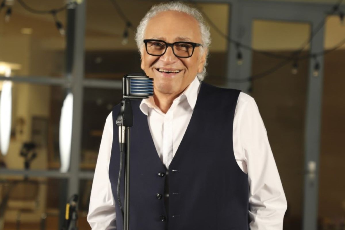 مارتیک خواننده لسآنجلسی: هر شرطی بگذارند قبول میکنم تا به ایران برگردم!